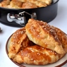 Фотография рецепта Пирожки слоеные с курицей и пармезаном автор Софья Тараторина