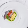 Фотография рецепта Подкопченный лосось с картофельным пюре и соусом из простокваши автор Еда