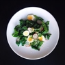 Фотография рецепта Полезный салат с черемшой яйцом и редисом автор Юлия Ляшева