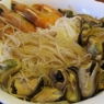 Фотография рецепта Рисовая лапша с креветками и мидиями автор Юлия Коноплева