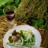 Фотография рецепта Салат из молодой капусты редиски и огурцов автор Еда