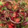 Фотография рецепта Салат из помидоров черри с красным луком и травами автор Иван Соколов