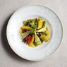 Фотография рецепта Салат с томленой грушей и сыром дорблю автор Еда