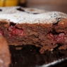 Фотография рецепта Шоколадный кекс с яблоками и красной смородиной автор Вика Михалицына