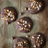 Фотография рецепта Шоколадное печенье с карамелью и фундуком автор Евгения Кукоба