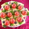 Фотография рецепта Сырное канапе с помидорами и оливками автор Irina Masejenoka