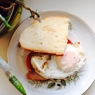 Фотография рецепта Сэндвич с яичницей бужениной и помидорами автор Вероника Геворкян