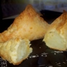 Фотография рецепта Слоенодрожжевые конвертики с картофелем и сыром автор Алена