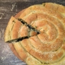Фотография рецепта Слоеный пирог с сыром творогом и зеленью автор Анна Болдырева