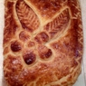 Фотография рецепта Сочный пирог с курицей из слоеного теста автор Анастасия Медведева