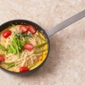 Фотография рецепта Спагетти с лососем и спаржей в сливочном соусе автор ШЕФМАРКЕТ