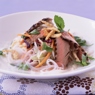 Фотография рецепта Тайский салат с рисовой лапшой и говядиной автор Саша Давыденко