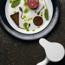 Фотография рецепта Тартар из говядины с щавелем каперсами и сухарями автор Еда