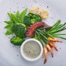 Фотография рецепта Теплыи салат из морепродуктов с зелеными овощами от Жереми Урюти автор Жереми Урюти