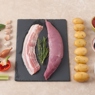 Фотография рецепта Турнедо из свинины с запеченным картофелем и томлеными в прованских травах томатами черри автор ШЕФМАРКЕТ