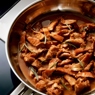 Фотография рецепта Тушеная свинина с яблоками грибами и кальвадосом автор Masha Potashova