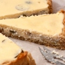 Фотография рецепта Творожный пирог с фейхоа и клубничным соусом автор Наталия Шн