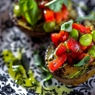 Фотография рецепта Жареное на гриле авокадо с эдамамэ и томатами автор Еда