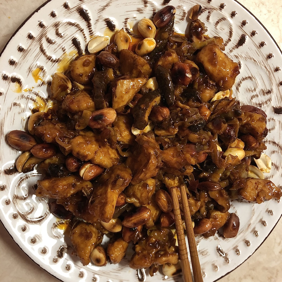 Цыпленок «Кунг-Пао» с рисом
