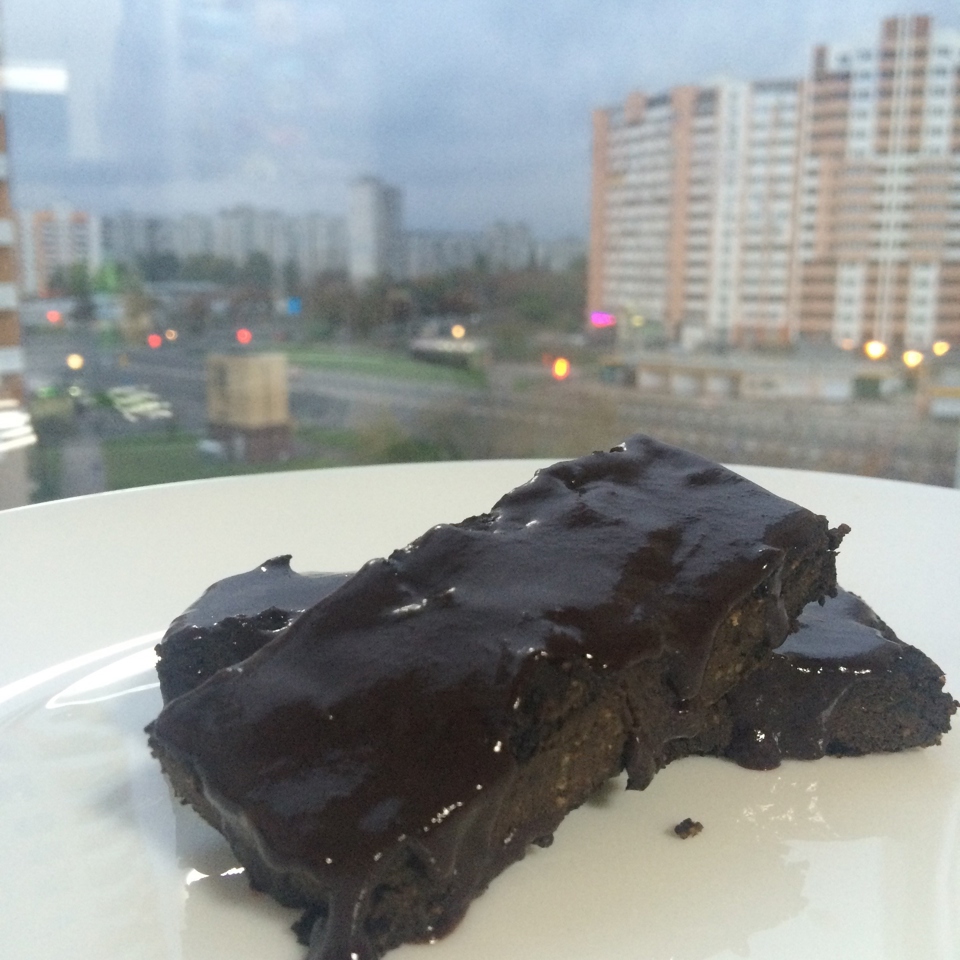 Диетический шоколадный брауни без муки, сахара и жира