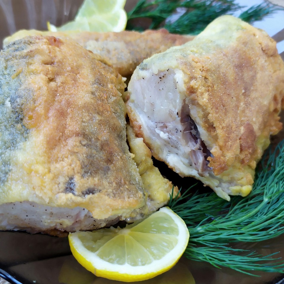 Хек с хрустящей корочкой