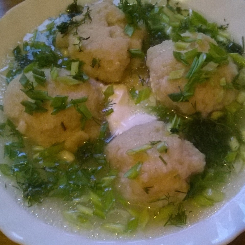Кульками из картофеля и куриного фарша