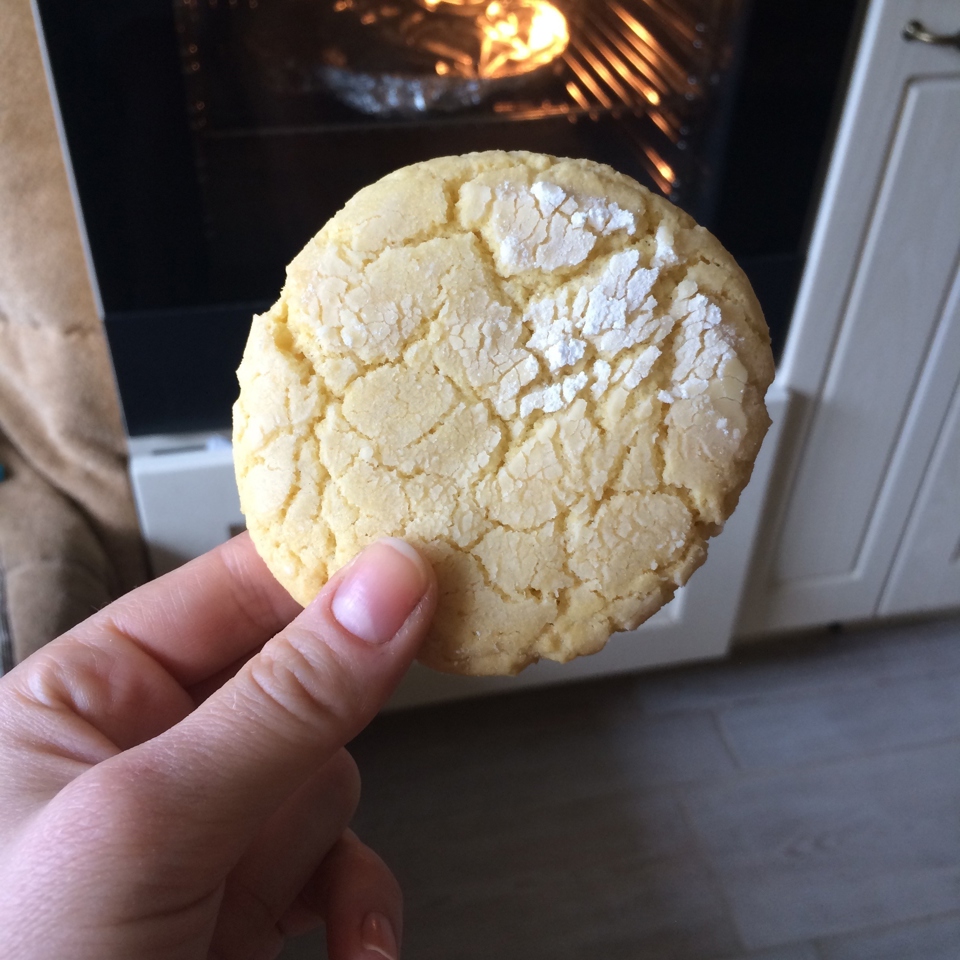 Лимонное печенье с трещинками