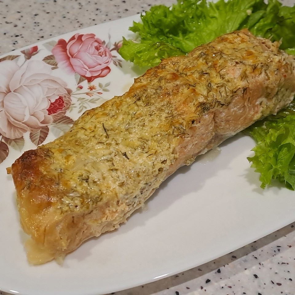 Лосось с сыром запеченный в духовке
