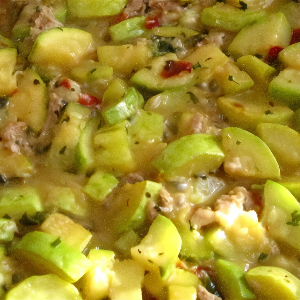 Овощное рагу с курицей, картофелеми грибами