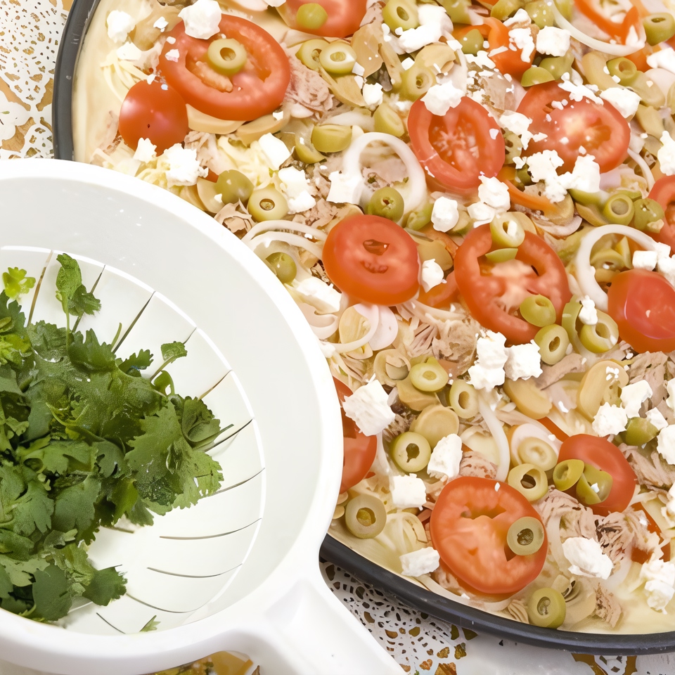 Пицца с брынзой и оливками