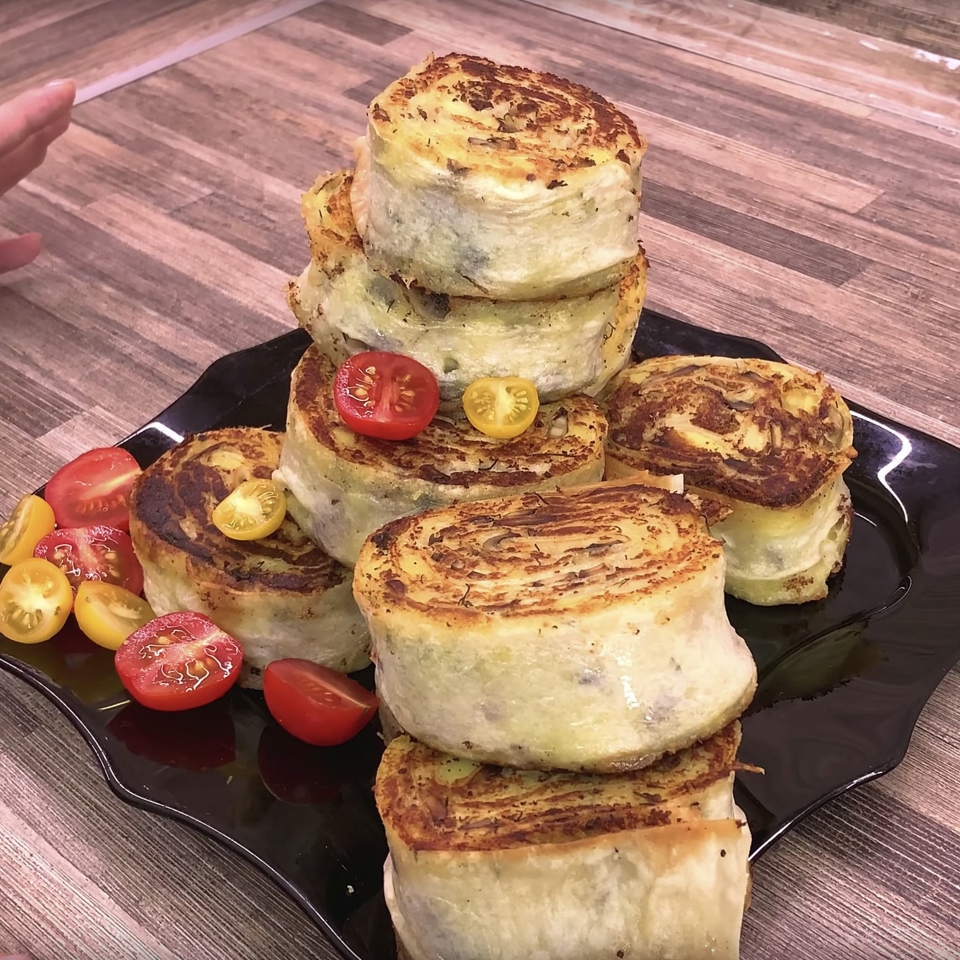 Постный рулет с картошкой и грибами