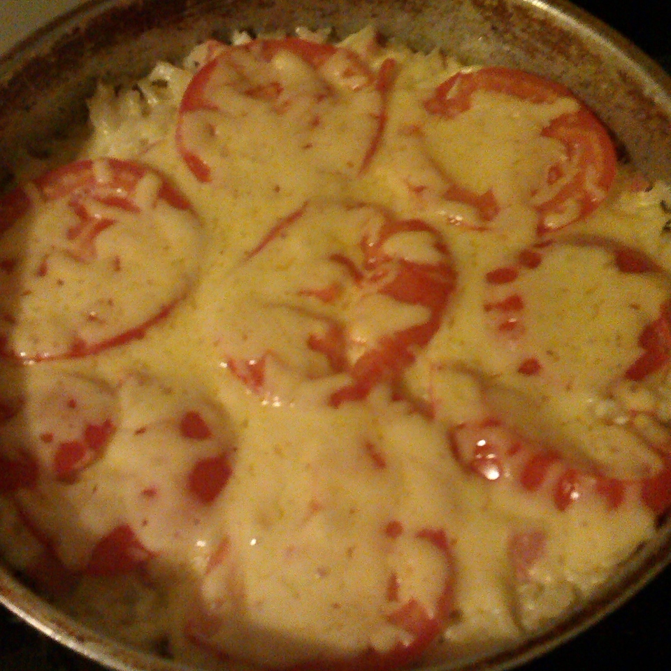 Рисовая запеканка с колбасой и сыром