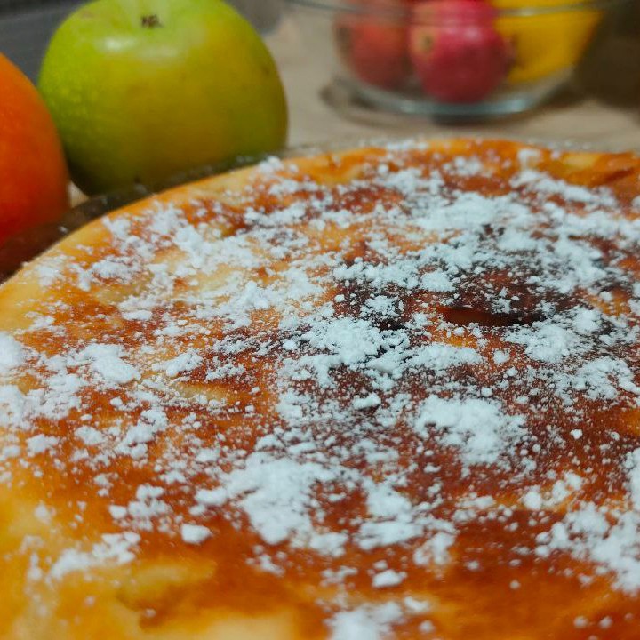 Шарлотка на сковороде