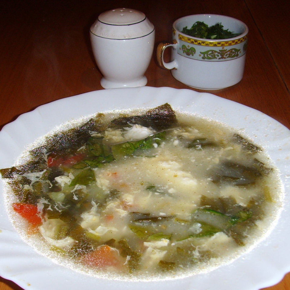 Щавелевый суп с яйцом, без мяса