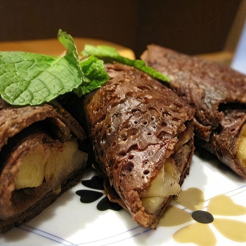Шоколадные блины с карамельными яблоками