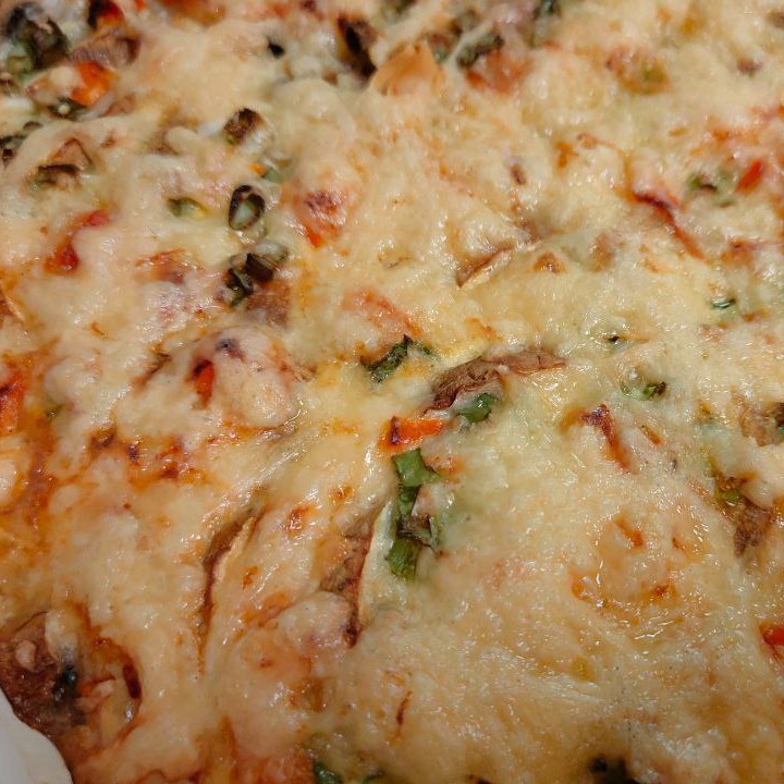 Слоеный пирог с овощами и грибами