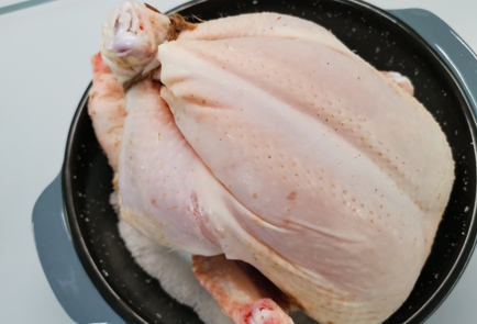 Фото шага рецепта Ароматная курица в духовке 175521 шаг 9  
