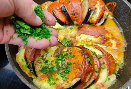 Фото шага рецепта Баклажаны с помидором и сыром запеченные в духовке 176363 шаг 14  