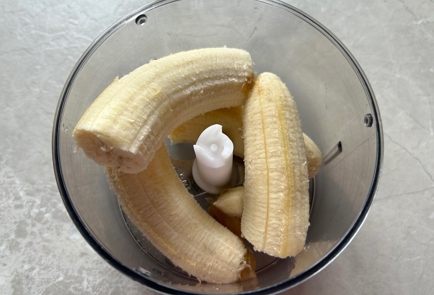 Фото шага рецепта Банановый кекс 174511 шаг 2  