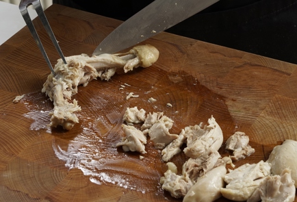 Фото шага рецепта Блины с курицей и грибами 152856 шаг 6  