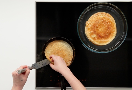 Блины с медом – пошаговый рецепт приготовления с фото