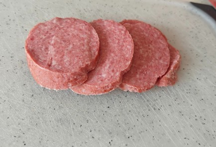 Фото шага рецепта Быстрые бутерброды на завтрак 190720 шаг 2