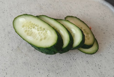 Фото шага рецепта Быстрые бутерброды на завтрак 190720 шаг 3