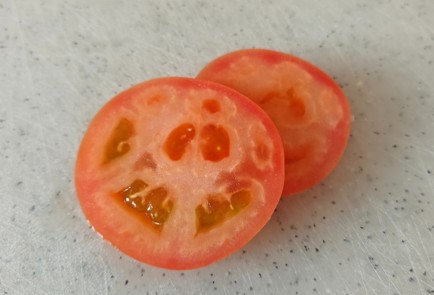 Фото шага рецепта Быстрые бутерброды на завтрак 190720 шаг 5