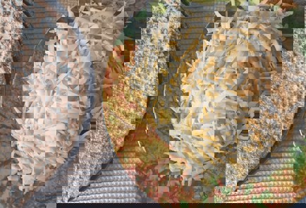 Фото шага рецепта Чебуреки из лаваша и сыра 190865 шаг 1