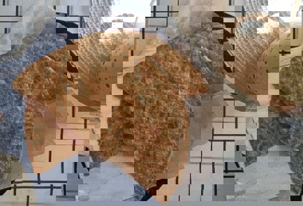 Фото шага рецепта Чебуреки из лаваша и сыра 190865 шаг 8