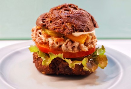 Фото шага рецепта Домашний бургер 190739 шаг 13