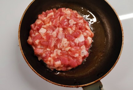 Фото шага рецепта Домашний бургер 190739 шаг 8