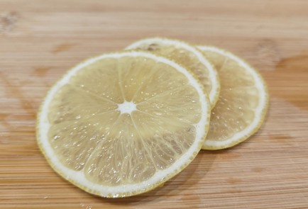 Фото шага рецепта Фруктовый чай со смородиной 190872 шаг 2  