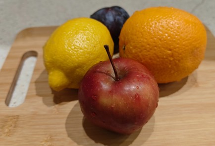 Фото шага рецепта Фруктовый чай 190733 шаг 1